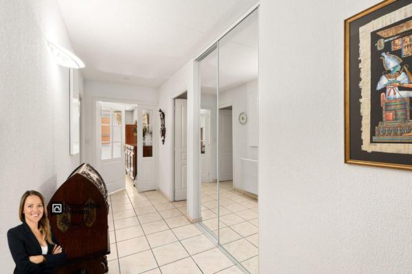 Appartement 4 pièces avec garage, parking et cave