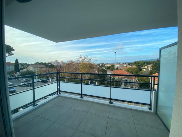 A louer, Appartement Marseille 13012, Les 3 Lucs, 2 pièces . 38 m2