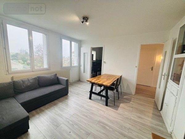 Appartement à vendre à La Rochelle en Charente-Maritime (17000), ref : 013/350   
Saint Maurice