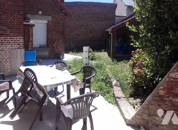 ABBECOURT belle petite Maison centre du village