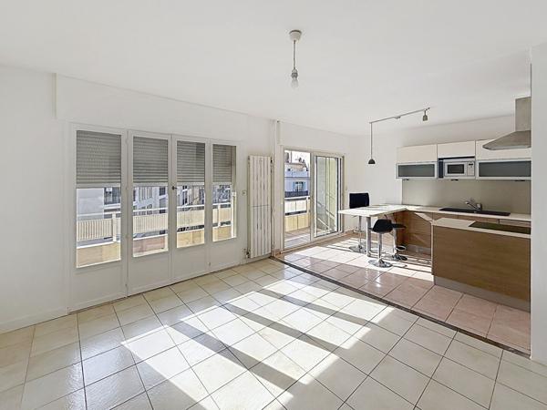 Appartement Toulon Haute ville de 3 pièces de 60 m²