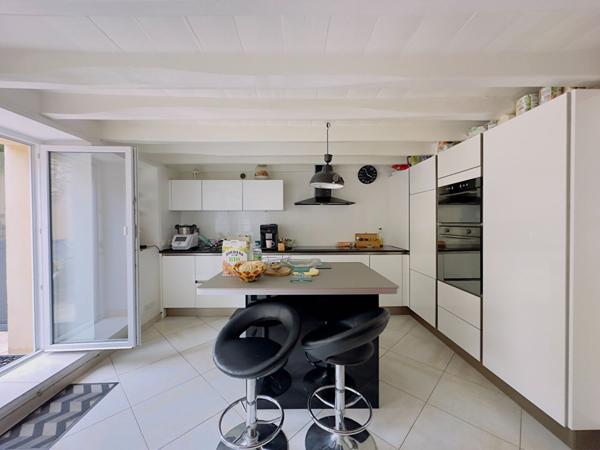 LA ROCHE SUR YON MAISON HYPER CENTRE-VILLE EXCLUSIVITE AMANDA