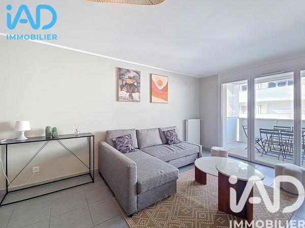 Appartement à vendre 3 pièces 82 m² Saint-Genis-Pouilly