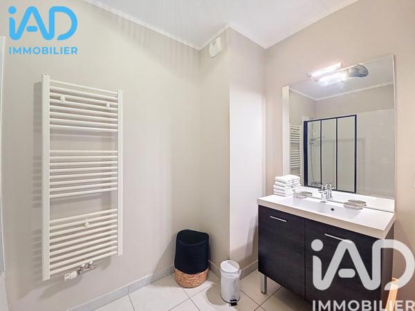 Appartement à vendre 3 pièces 82 m² Saint-Genis-Pouilly