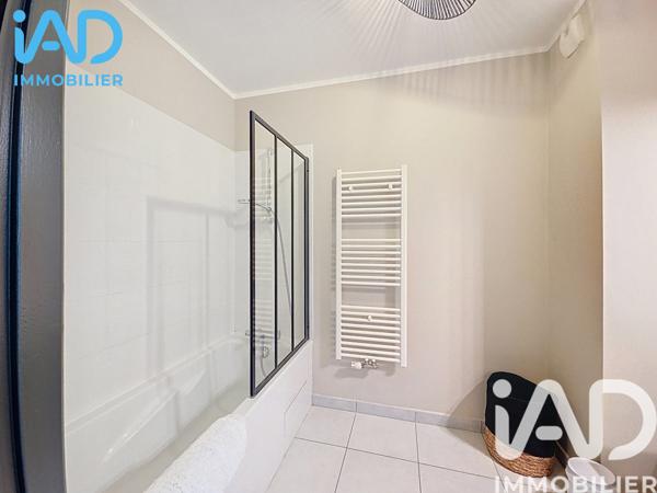 Appartement à vendre 3 pièces 82 m² Saint-Genis-Pouilly