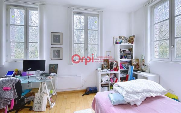 Appartement à vendre    4 pièces • 94,49 m2 Montataire