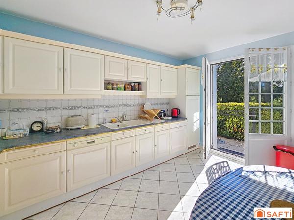 Périphérie de SENS, quartier résidentielle