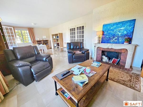 Périphérie de SENS, quartier résidentielle