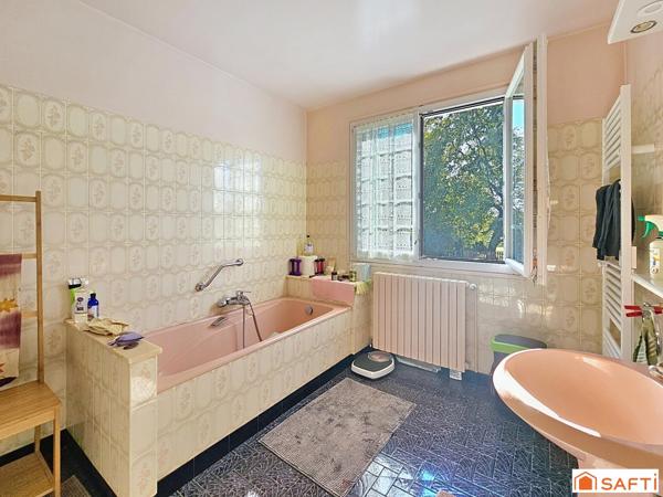 Périphérie de SENS, quartier résidentielle