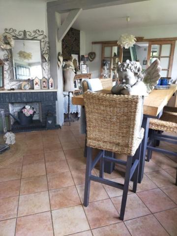 Maison 4 ch au calme / clos de mur