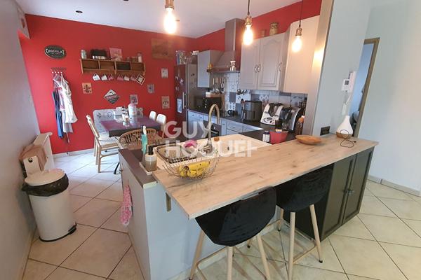 Maison à Grammond de 181 m² sur une parcelle de 637 m²