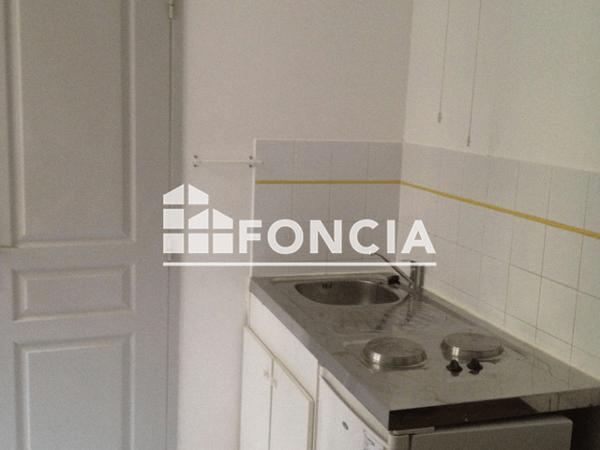 Location Studio 19.36 m² - 12 RUE DOREE Nimes 30000