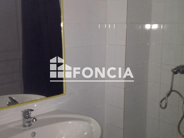 Location Studio 19.36 m² - 12 RUE DOREE Nimes 30000