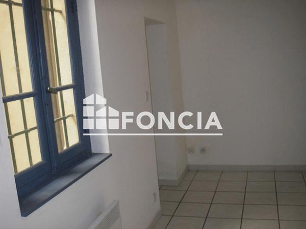 Location Studio 19.36 m² - 12 RUE DOREE Nimes 30000