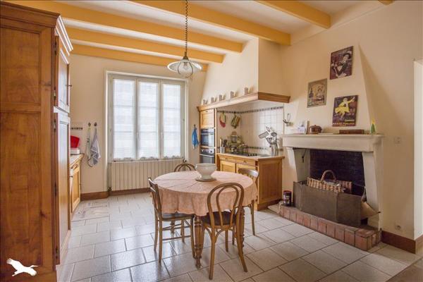 Maison à vendre |  Andilly |  7 pièces | 188 m²