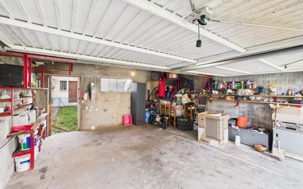 Appartement à vendre    2 pièces • 90,34 m2 Montmélian