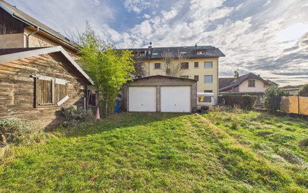 Appartement à vendre    2 pièces • 90,34 m2 Montmélian