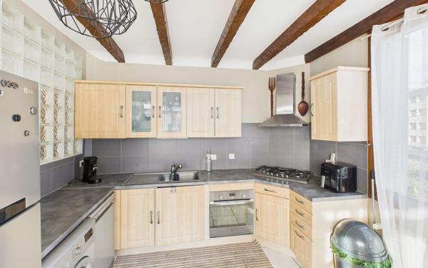 Appartement à vendre    2 pièces • 90,34 m2 Montmélian