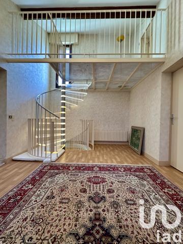 Maison à vendre 11 pièces 378 m² Souppes-sur-Loing