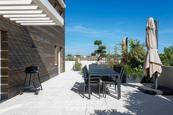 Appartement dans le ciel et sa somptueuse terrasse