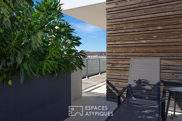 Appartement dans le ciel et sa somptueuse terrasse