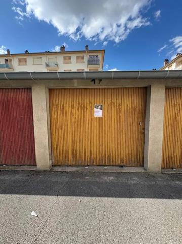 Parking / Box à louer à Dijon (21000)