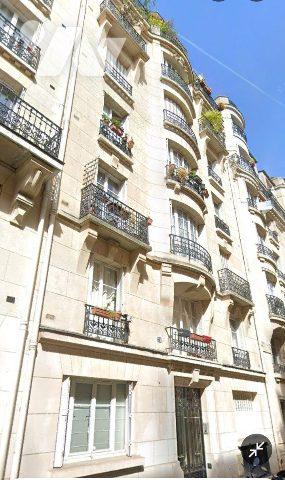 APPARTEMENT 55 M² PARIS 18ème ARROND.