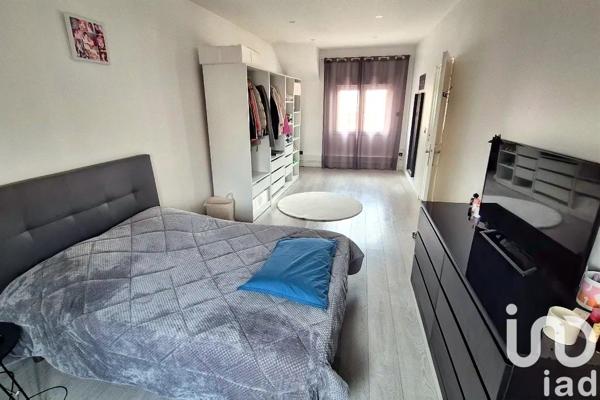 Maison 7 pièces de 130 m² à Noisy-le-Sec (93130)