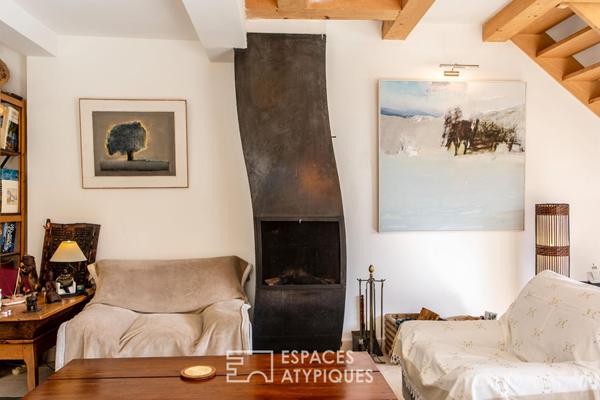 L’inattendue, maison en coeur de village avec vue, jardin et bassin