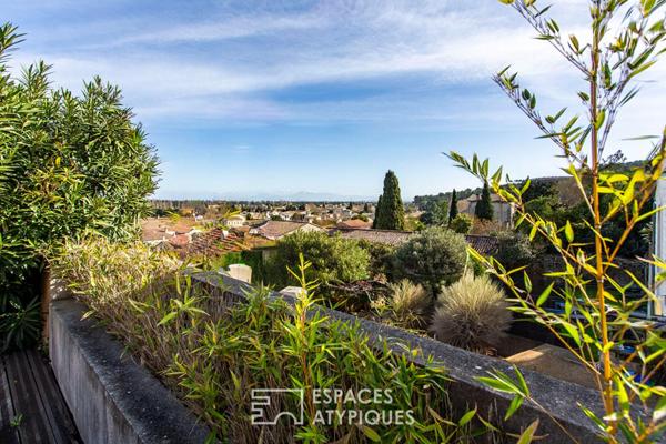 L’inattendue, maison en coeur de village avec vue, jardin et bassin