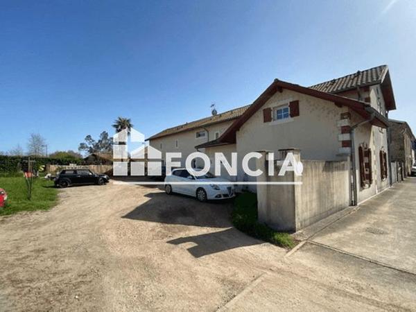 Location Appartement 3 pièces 71.7 m² - 3 AVENUE DU MARSAN Saint Sever 40500