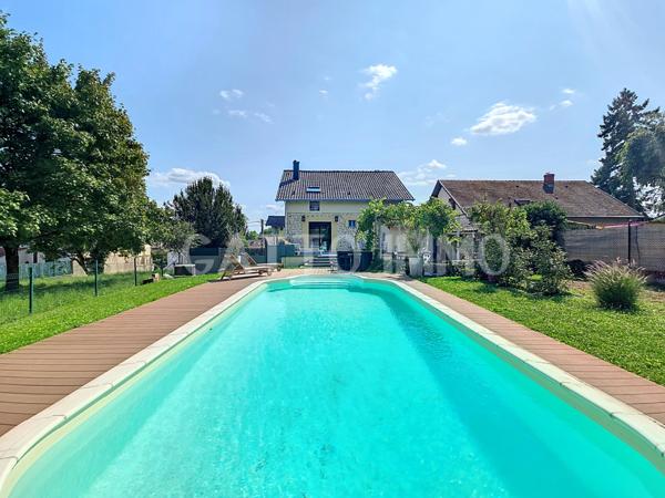 Longeville-lès-Metz (57050) SOUS OFFRE // Charmante maison 150m² avec piscine chauffée à Longeville-Les-Metz
