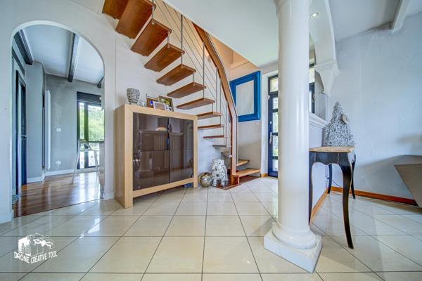 Longeville-lès-Metz (57050) SOUS OFFRE // Charmante maison 150m² avec piscine chauffée à Longeville-Les-Metz