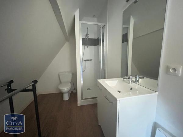 Appartement à louer 1 pièce 11.66m² Laval (53000)