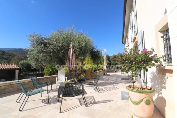 Propriété d'exception de 15 pièces à 15 minutes de l'aéroport de Bastia- Entre Parc Galéa et plages de la Costa Verde