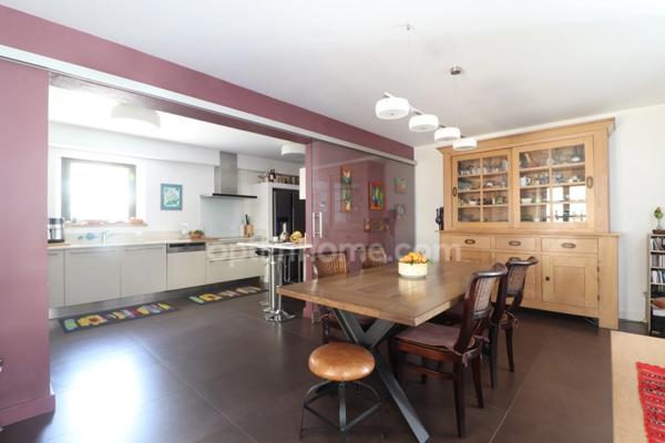 Propriété d'exception de 15 pièces à 15 minutes de l'aéroport de Bastia- Entre Parc Galéa et plages de la Costa Verde