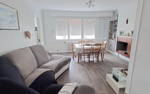 Appartement à louer    3 pièces • 53,38 m2 Royan