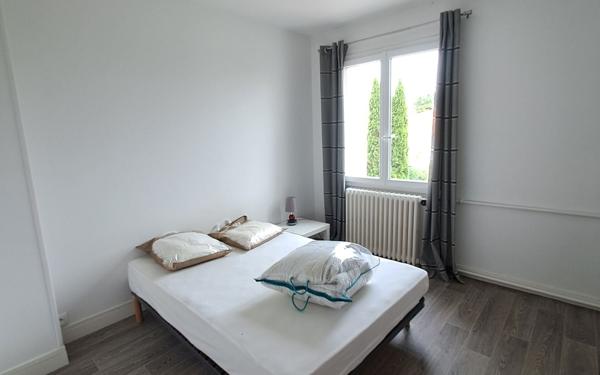 Appartement à louer    3 pièces • 53,38 m2 Royan