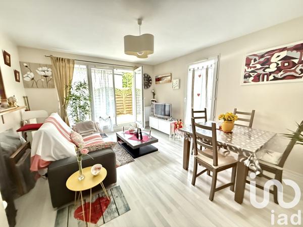 Appartement à vendre 3 pièces 58 m² Sainte-Geneviève-des-Bois