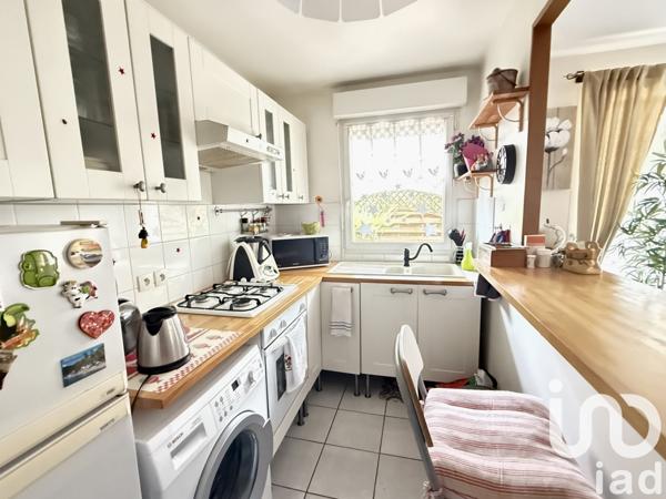 Appartement à vendre 3 pièces 58 m² Sainte-Geneviève-des-Bois