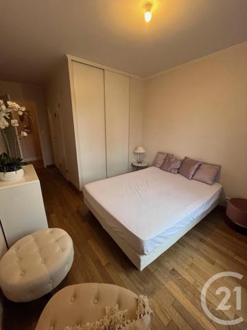 Appartement F2 à vendre  2 pièces - 46,65 m 2   AUXERRE  - 89