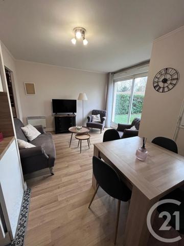 Appartement F2 à vendre  2 pièces - 46,65 m 2   AUXERRE  - 89