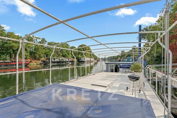 Péniche 6 pièces – Terrasse et environnement privilégié