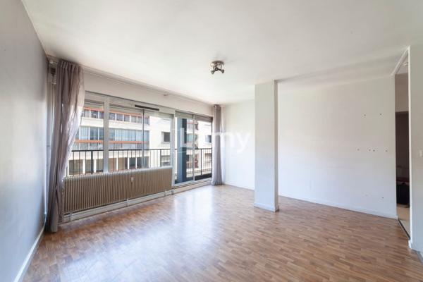 Parking + appartement