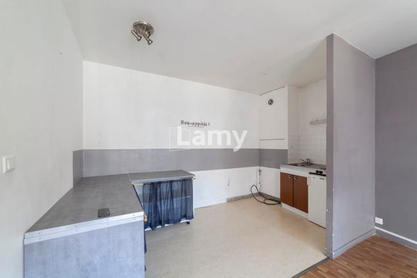 Parking + appartement