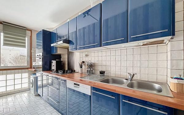 Appartement à vendre    4 pièces • 71,02 m2 Suresnes