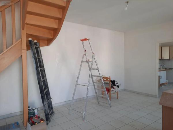 Location - Maison Vailly-sur-Aisne 02370 3 pièces 84 m 2 300 m 2