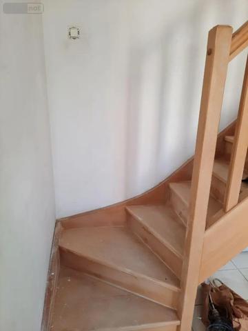 Location - Maison Vailly-sur-Aisne 02370 3 pièces 84 m 2 300 m 2