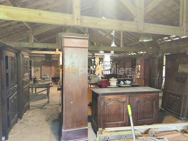 Vente
                Maison180 m² - 1 Pièce -
                    MONT DE MARSAN (40000)