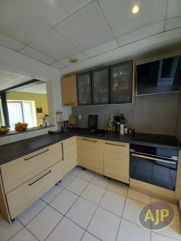 Location maison Saint Yzans De Medoc : 687 € - AJP Lesparre Immobilier